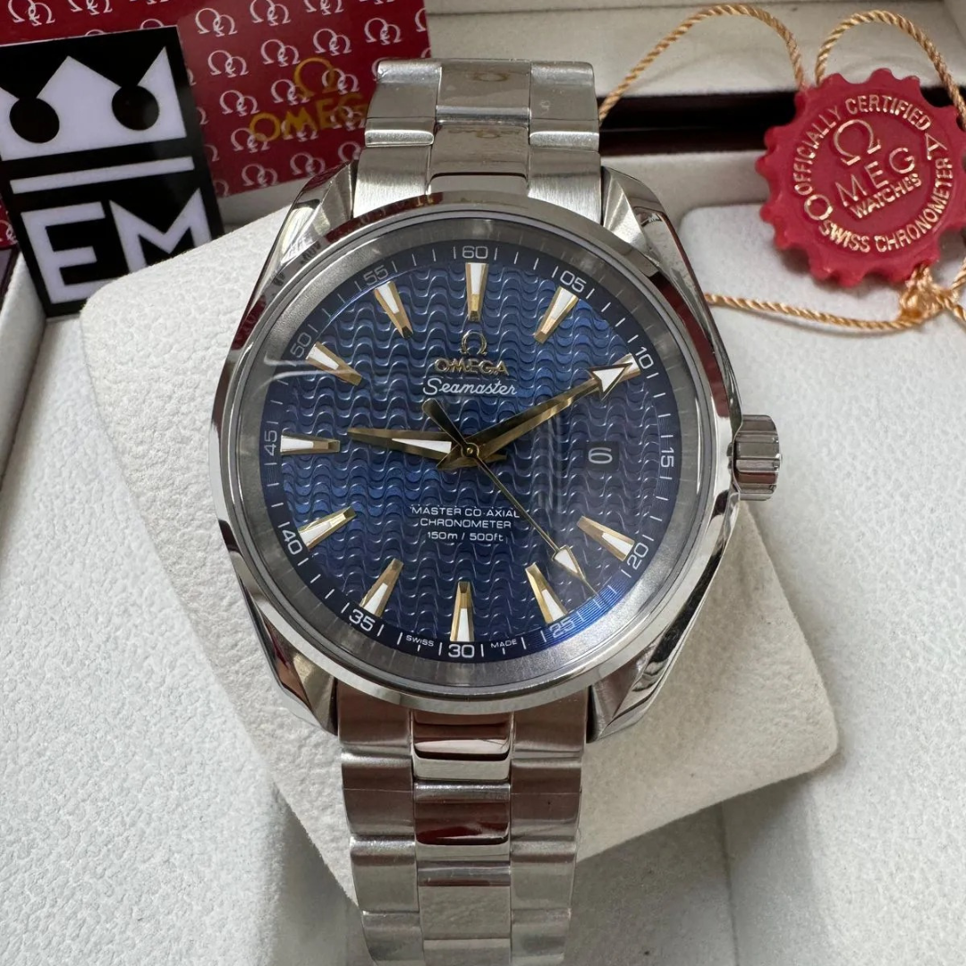 Omega Seamaster Aqua Terra Blue Waves - Image 2