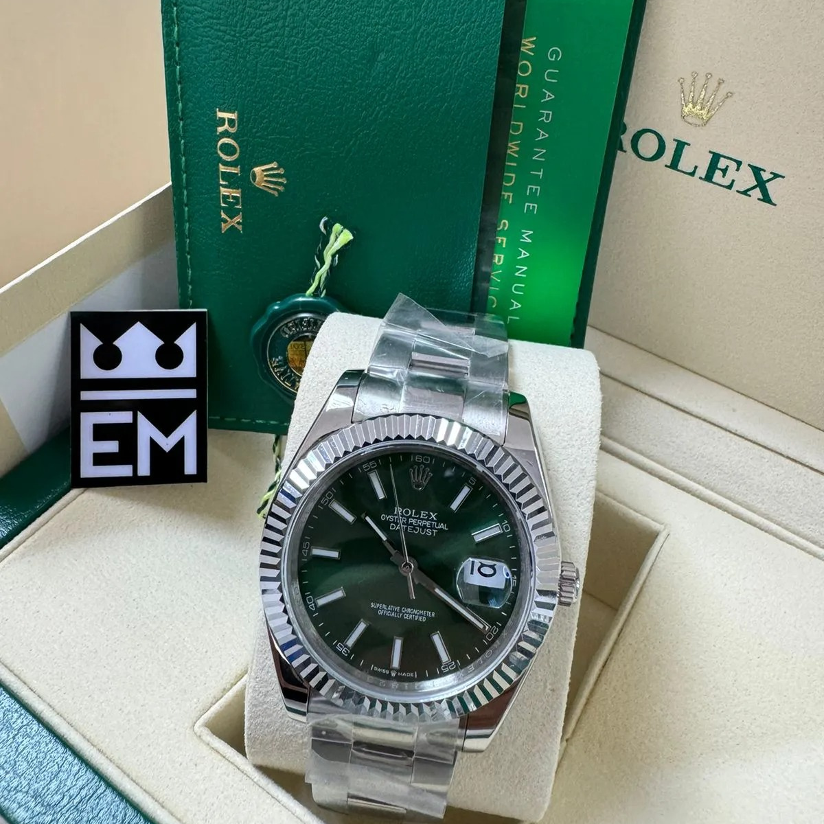 Rolex Datejust 41 – Green Dial - Image 2
