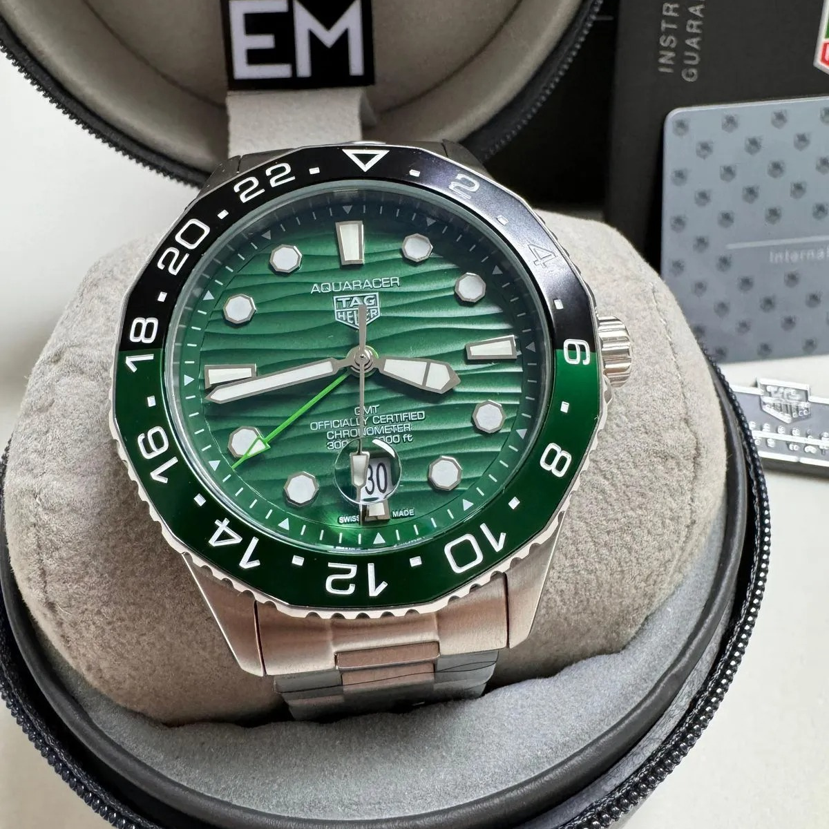 Tag Heuer Aquaracer Professional 300 GMT Green – Automatic - Image 2