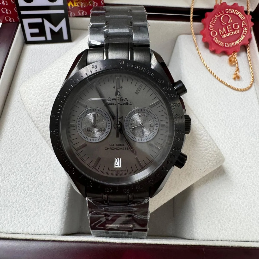 Omega Speedmaster “Full Black Steel” – Co-Axial Chronometer - Image 2
