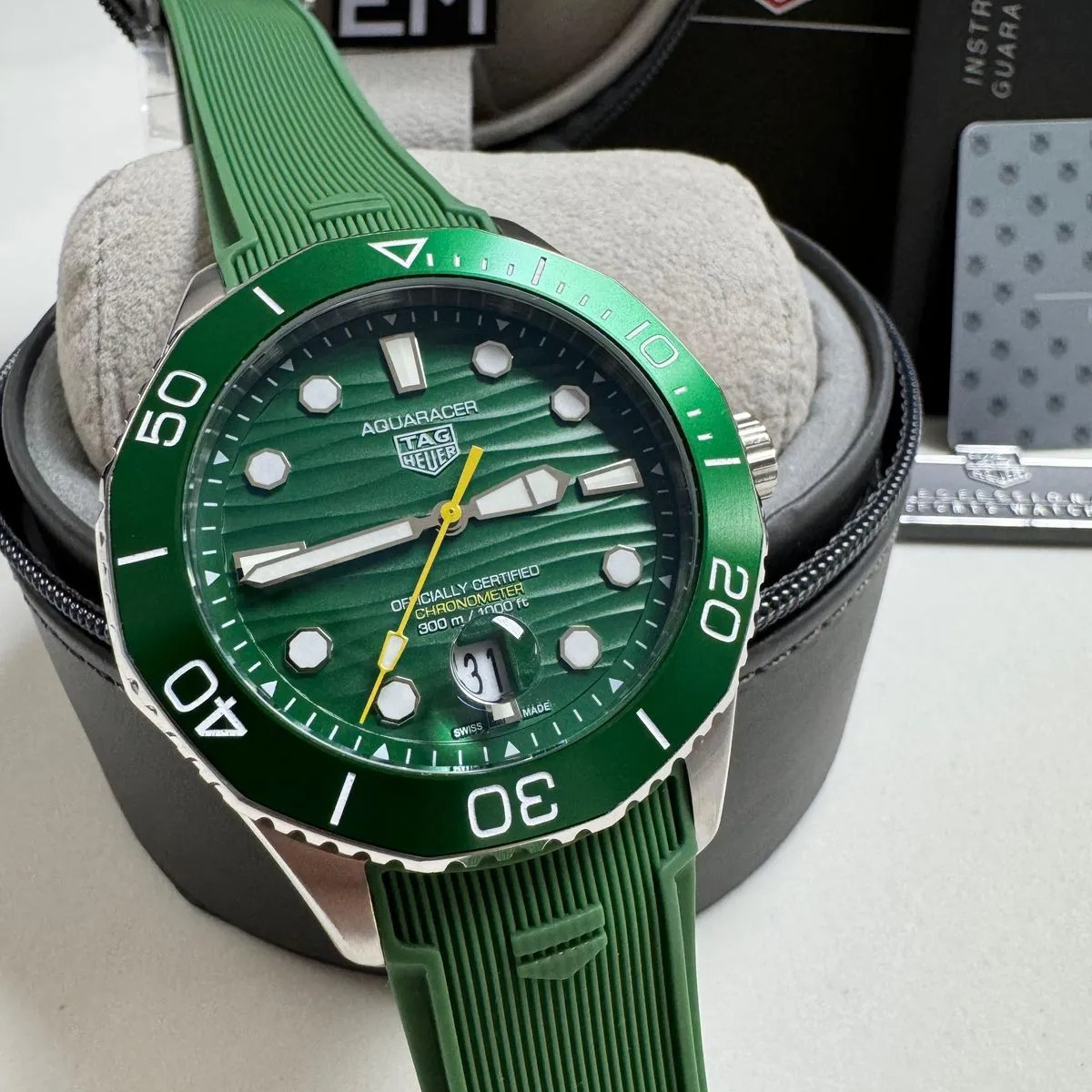 TAG Heuer Aquaracer Green Chronometer 300M Rubber Strap - Image 2