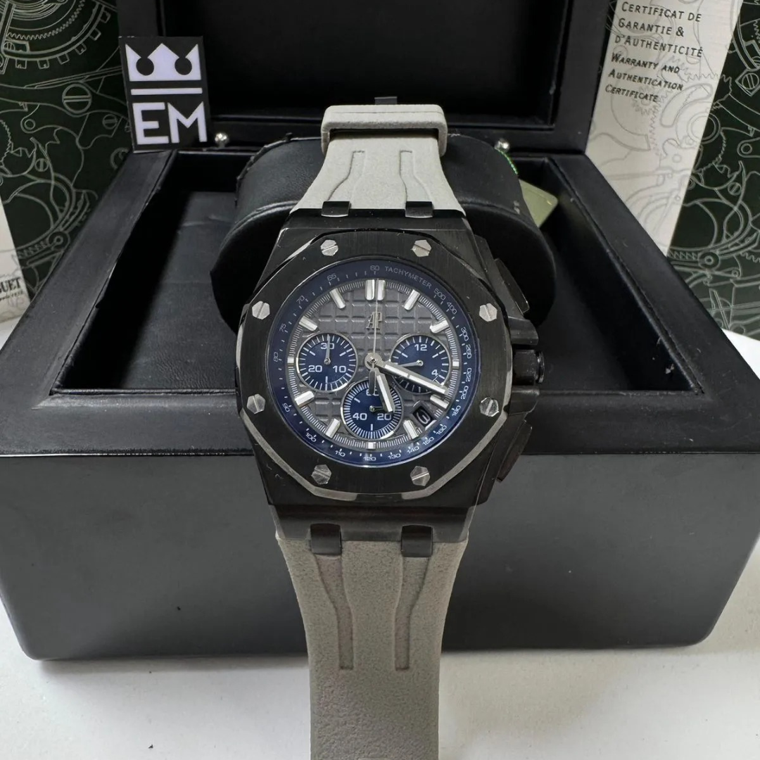 Audemars Piguet Royal Oak Offshore Chronograph Black/Blue - Image 3