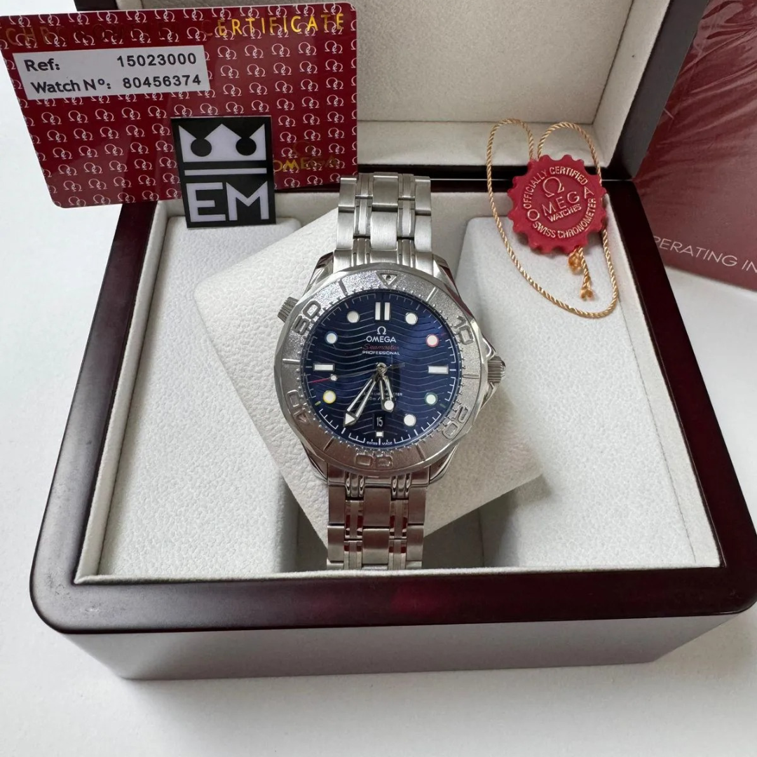 Omega Seamaster Professional – Blue “Waves Dial” - Image 3