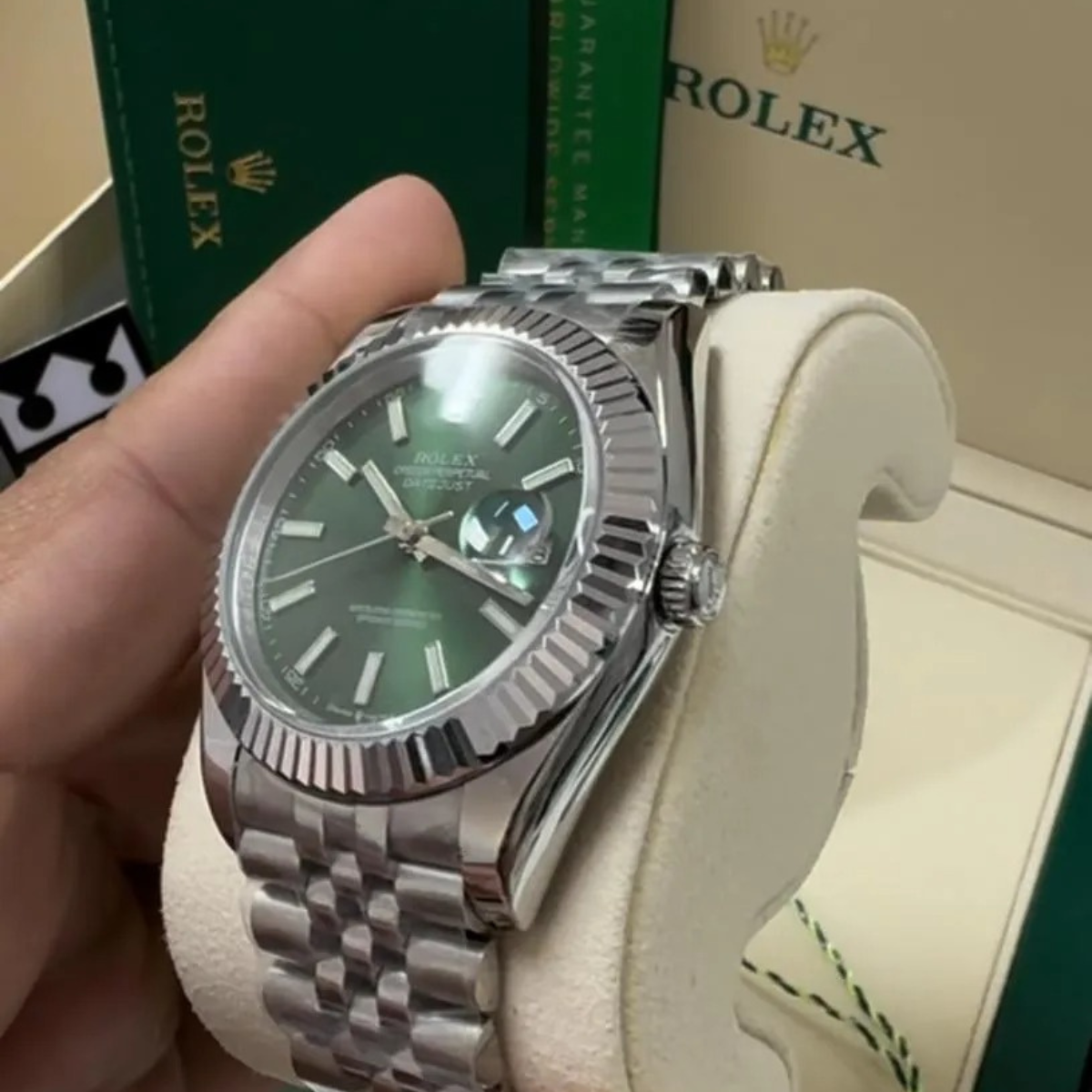Rolex Datejust 41 – Green Dial - Image 3