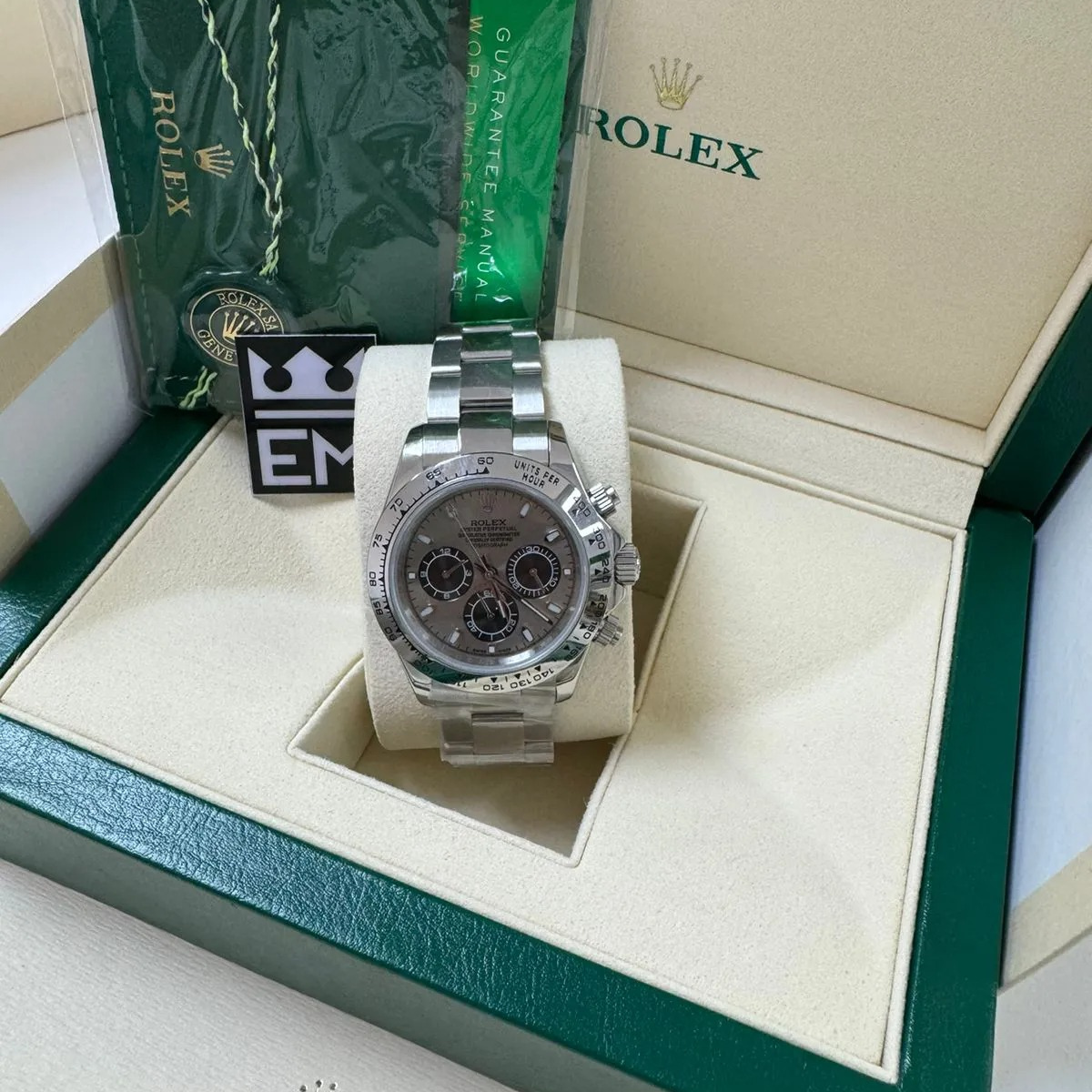 Rolex Daytona 40 – Gray Dial - Image 3