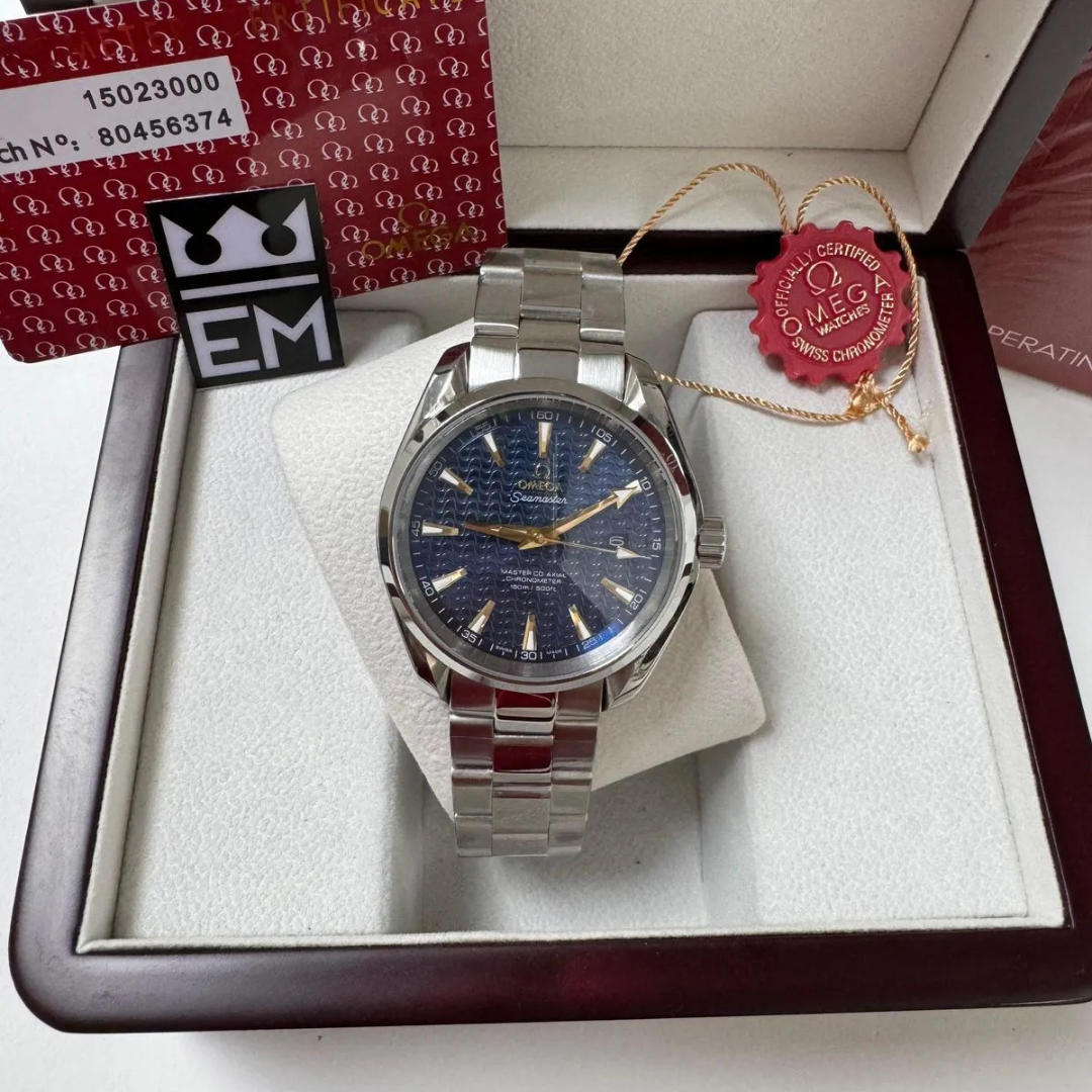 Omega Seamaster Aqua Terra Blue Waves - Image 3