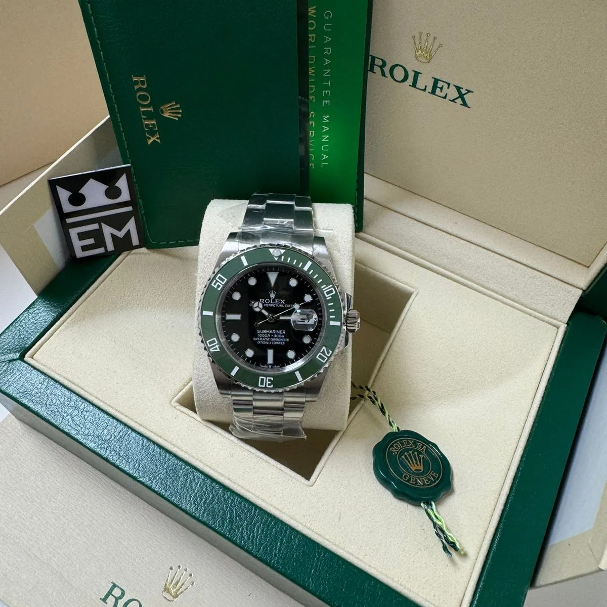 ROLEX SUBMARINER 41 – BLACK DIAL - Image 3