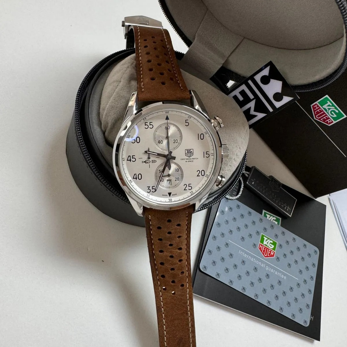 TAG Heuer Carrera Chronograph Classic White Leather Strap - Image 3