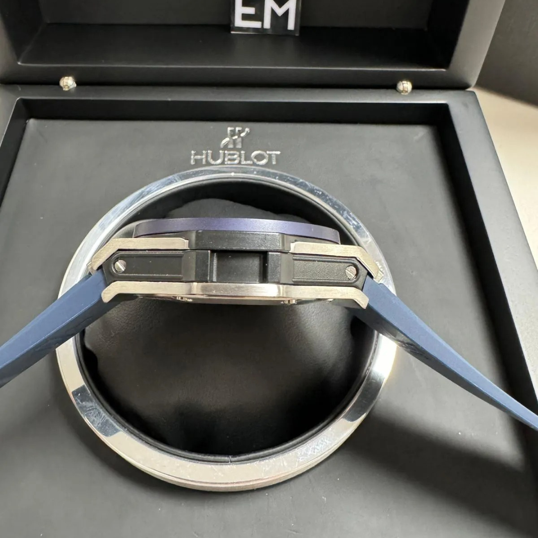Hublot Big Bang Unico Blue Titan Skeleton - Image 4