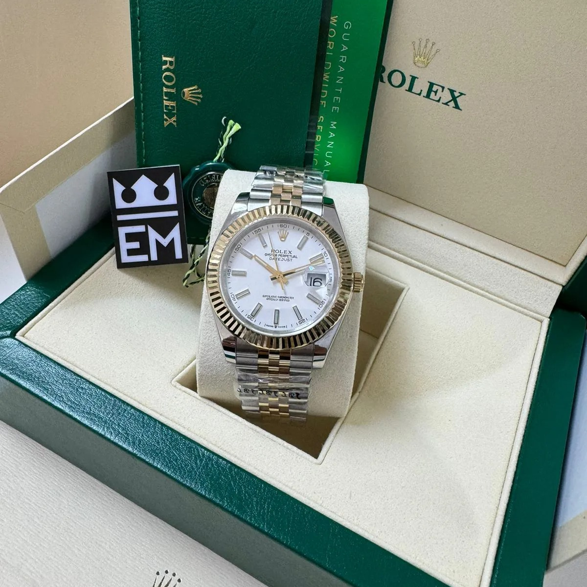 Rolex Datejust 41 – White Dial - Image 4